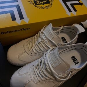 White Mexico 66 SD Onitsuka Tiger size 6